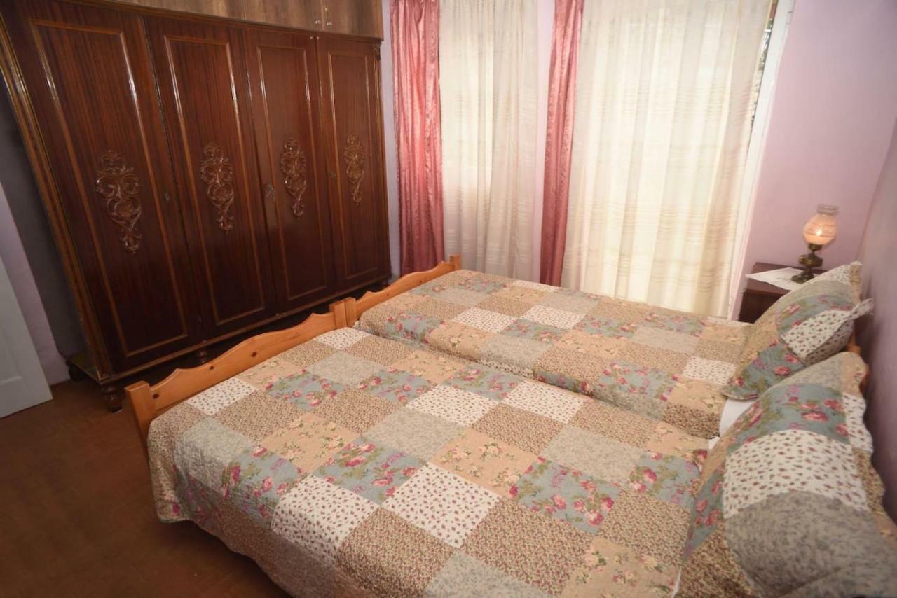 Villa Eleni's House à Chlomos Extérieur photo